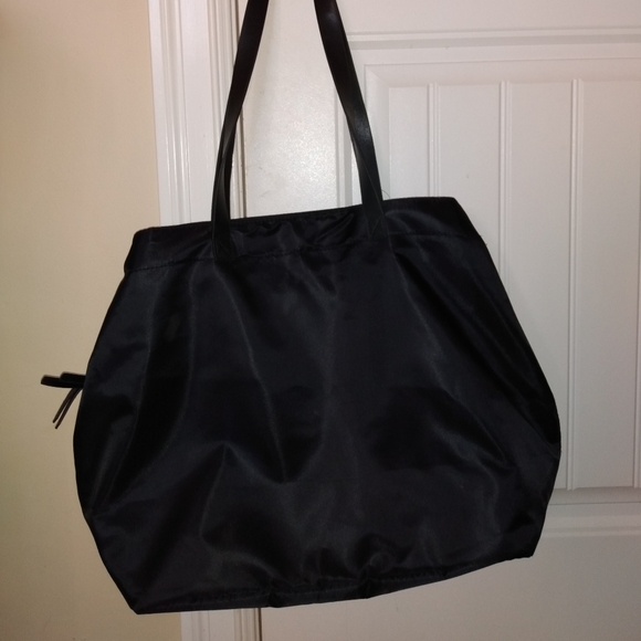 Spacious Black Tracker Bag - Picture 3 of 7